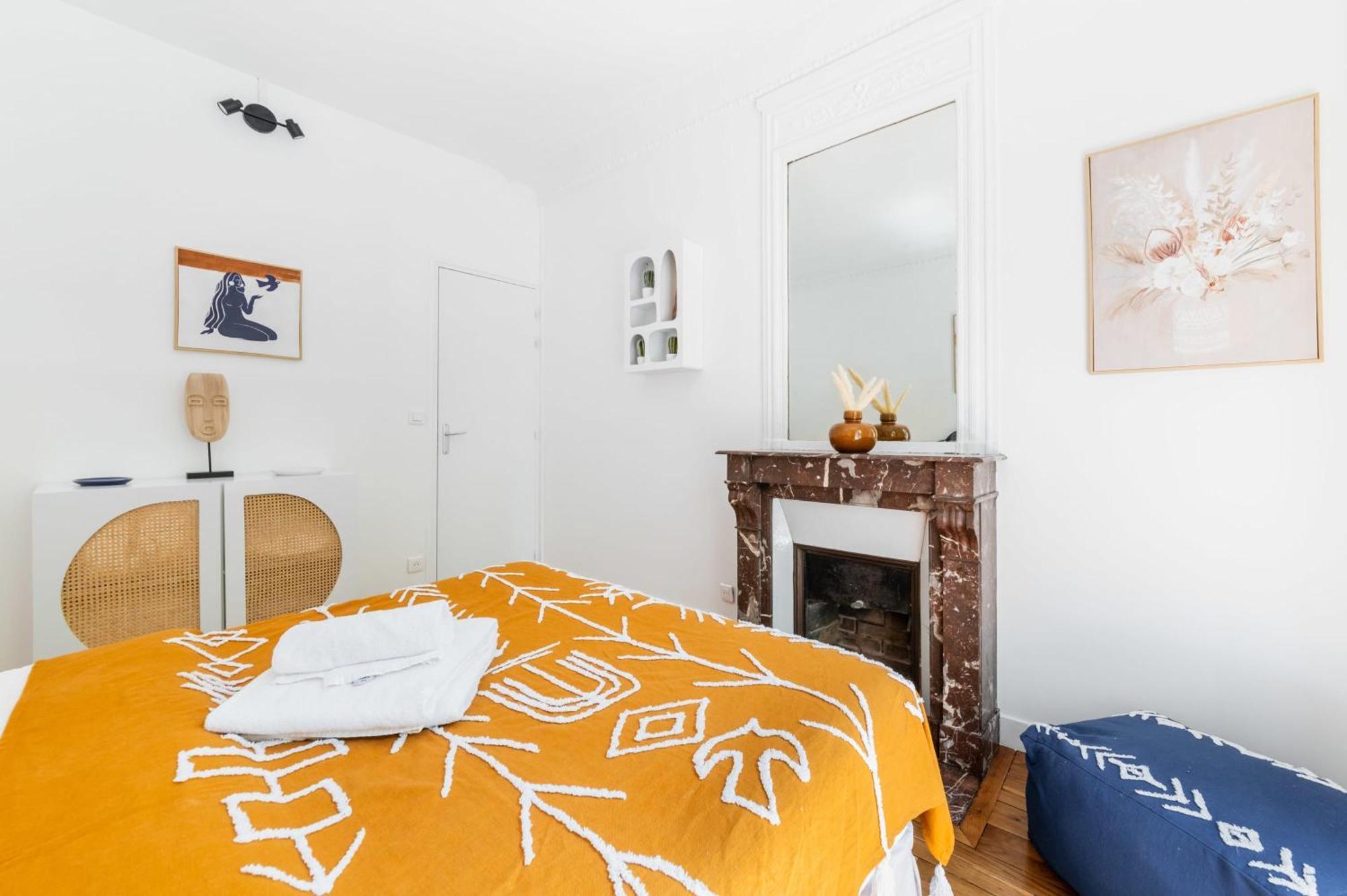 Appartement 2 Pieces Refait Neuf Metro Jaures - 19 - 4p - Flat-guest Parijs