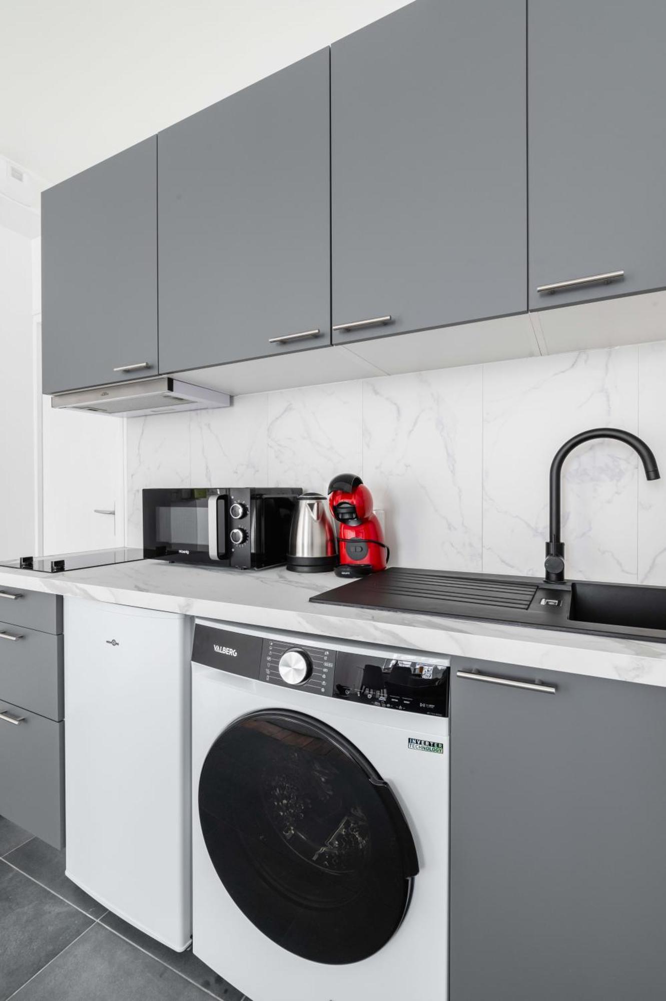 Appartement 2 Pieces Refait Neuf Metro Jaures - 19 - 4p - Flat-guest Parijs